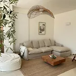 Apulian Vibes Modern *