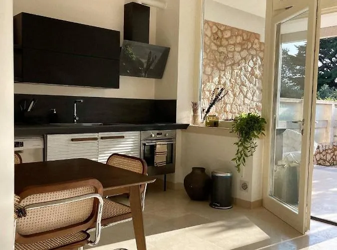 Apulian Vibes Modern Villa