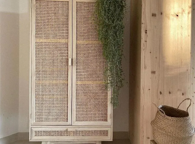 Apulian Vibes Modern 오스투니